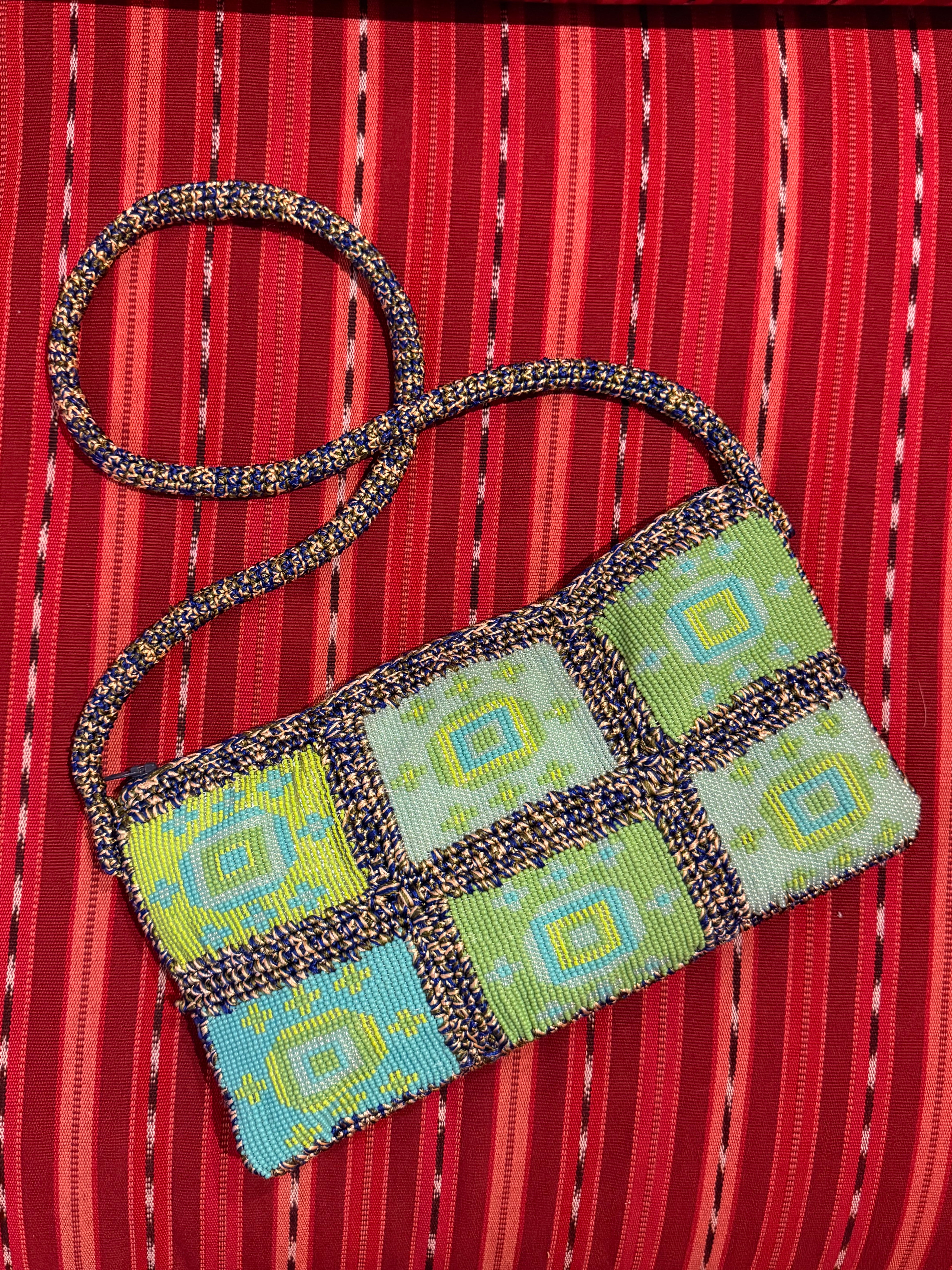 Conchita baguette bag