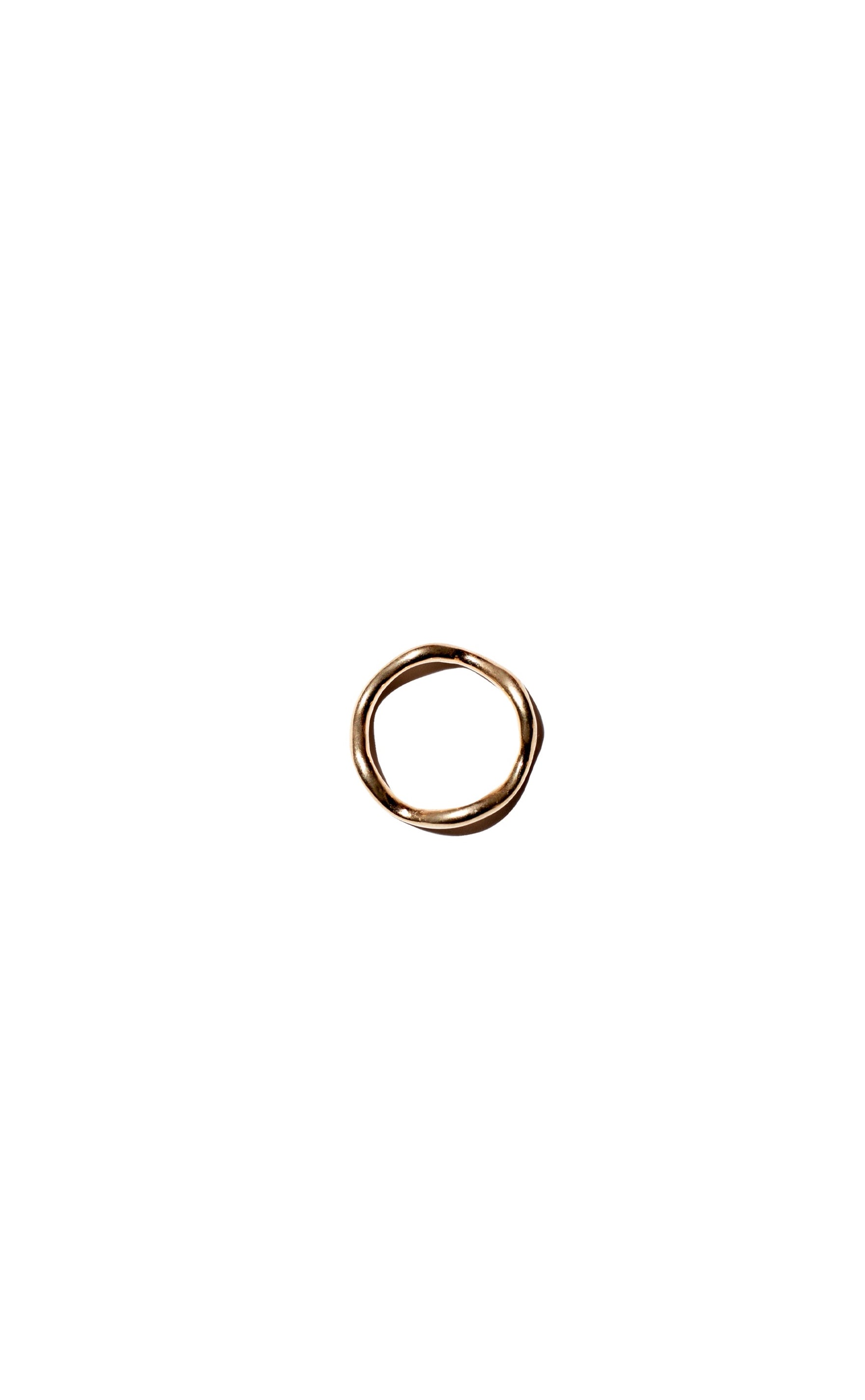14kt Thin Wave Ring